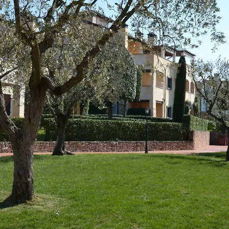 Belvilla By Oyo Garda T6 1p Sup * Peschiera del Garda